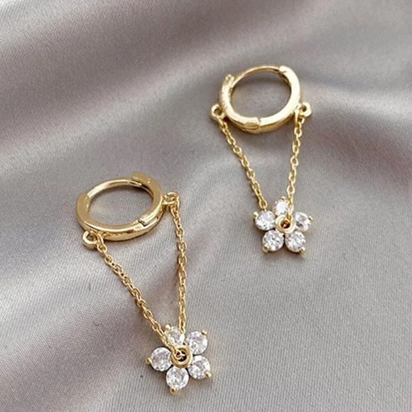 Yellow Gold Women's Delicate - Picture 1 of 5